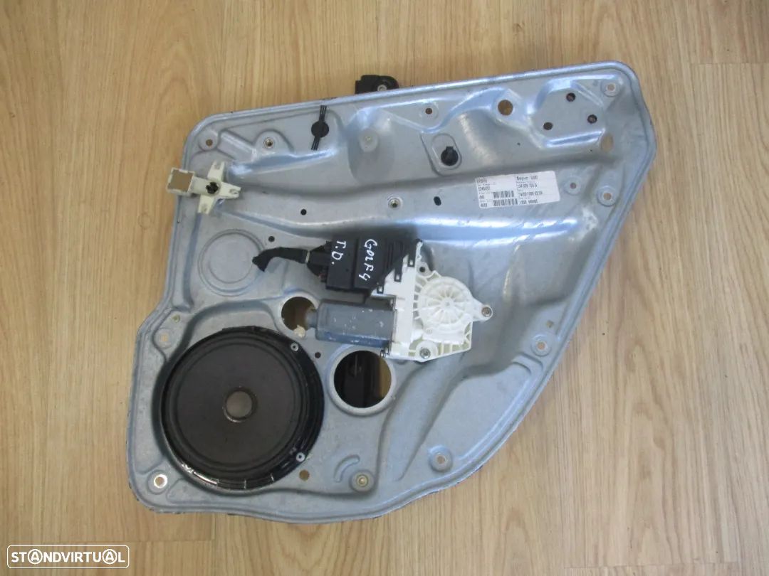 Elevador vidro VW Volkswagen Golf IV 4 Tras Direito - 1
