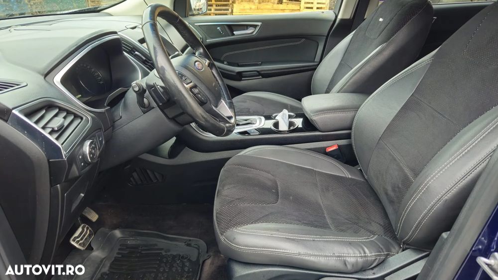 Ford Edge 2.0 TDCi Powershift Titanium - 17