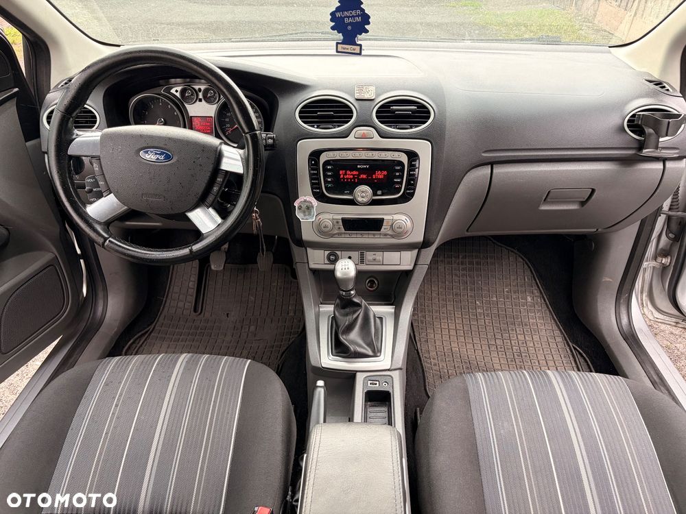 Ford Focus - 12