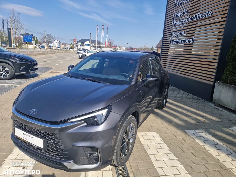 Lexus LBX 1.5 HEV 4x2 CVT Relax - 3