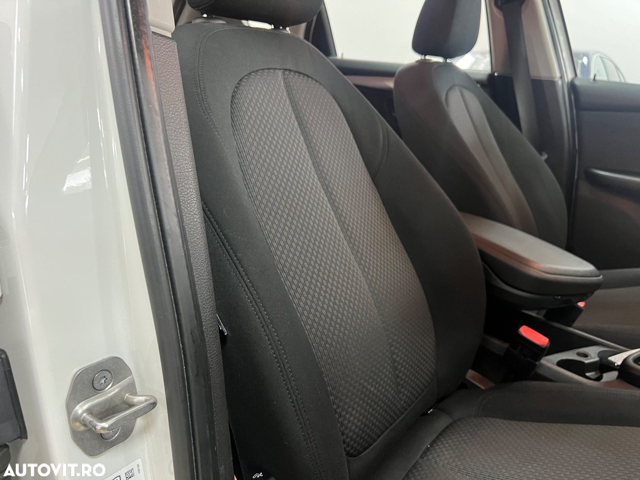 BMW Seria 2 218d Active Tourer Aut. Advantage - 4