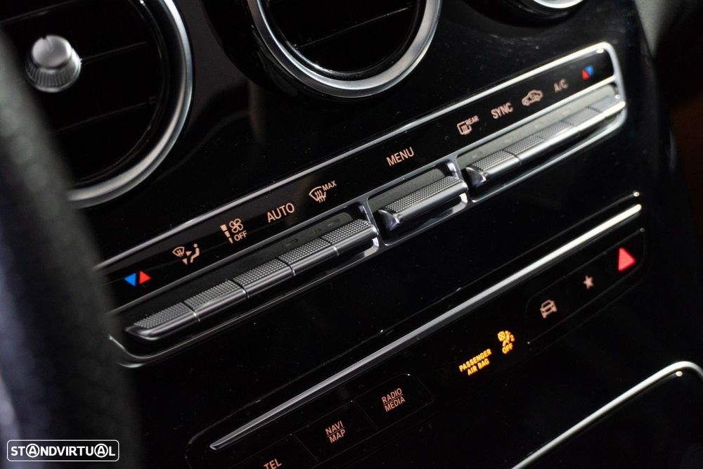 Mercedes-Benz GLC 220 d 4Matic - 25