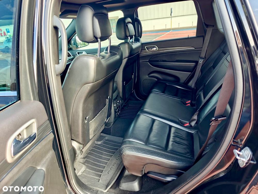 Jeep Grand Cherokee - 9