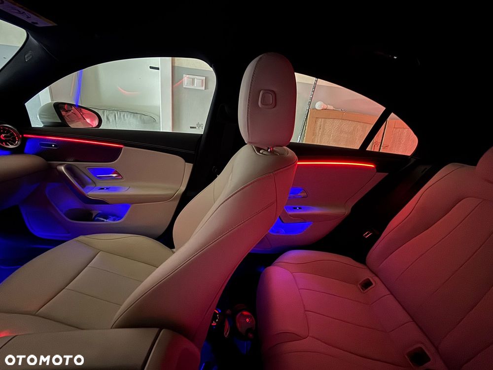 Mercedes-Benz CLA 180 mHEV 7G-DCT - 24