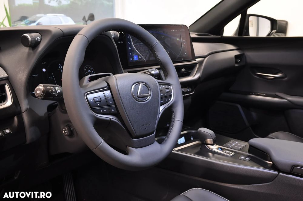 Lexus UX 300h Executive Line - 9