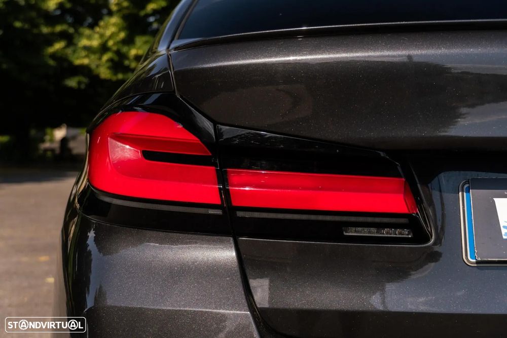 BMW 530 e Pack M - 42