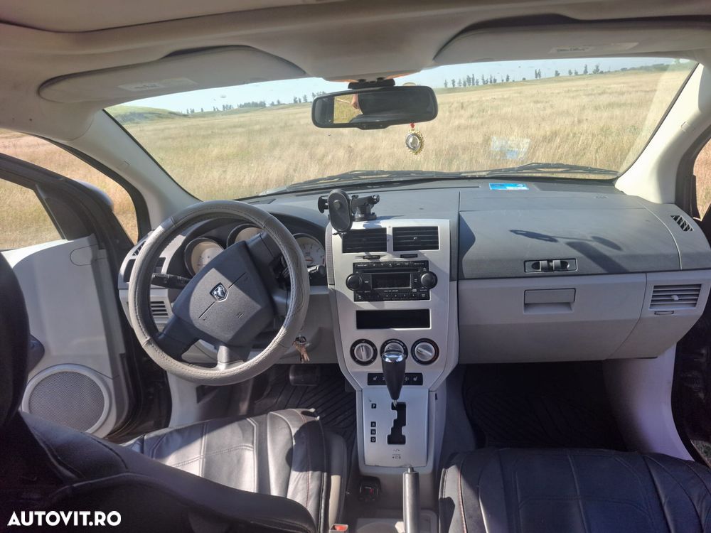 Dodge Caliber - 1