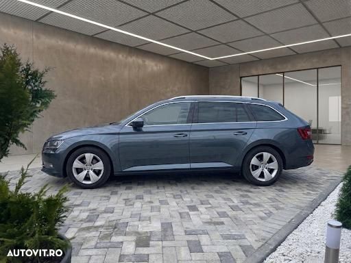 Skoda Superb 2.0 TDI DSG Active - 3
