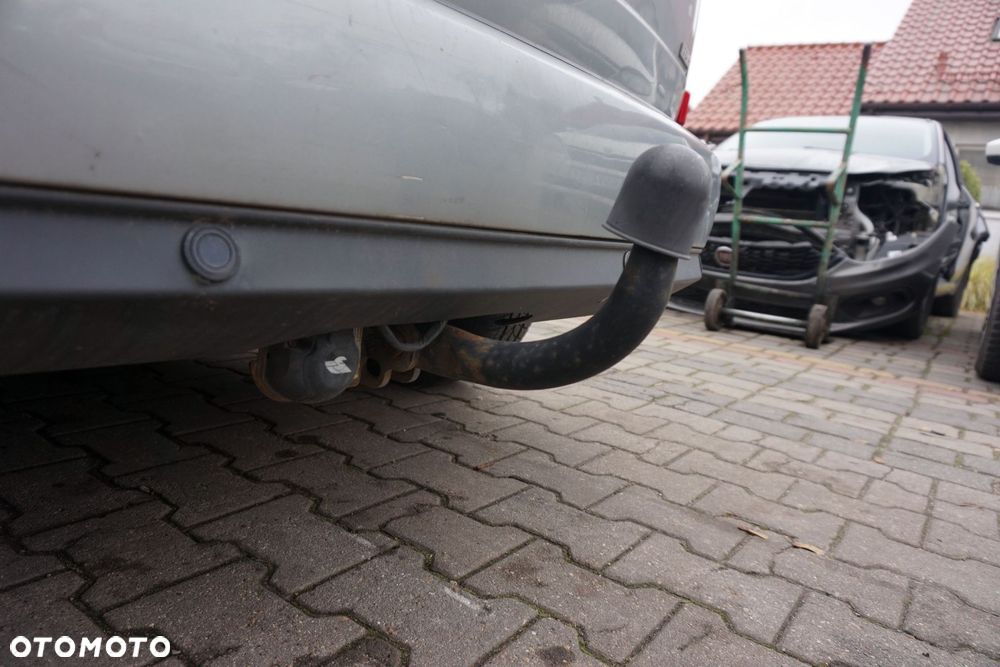 HAK HOLOWNICZY FOCUS C-MAX  FORD 2003-2007 - 2