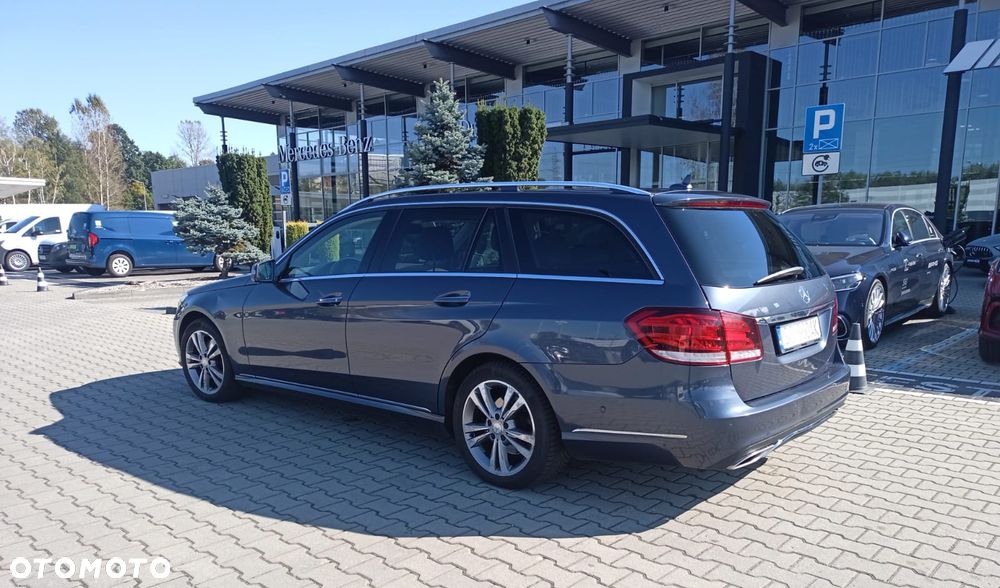 Mercedes-Benz Klasa E 300 BlueTEC 7G-TRONIC - 5
