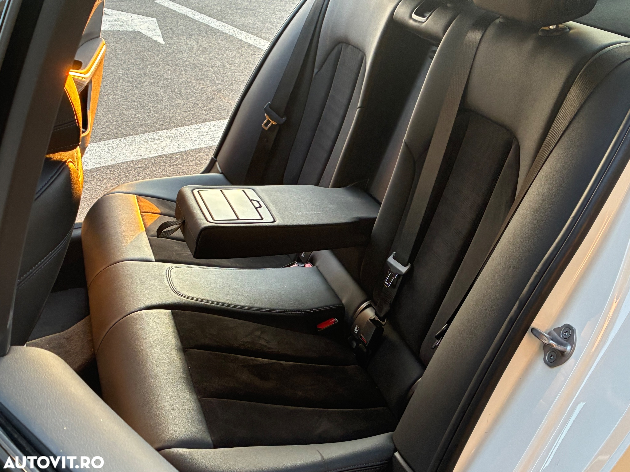 BMW Seria 3 330e xDrive AT PHEV - 8