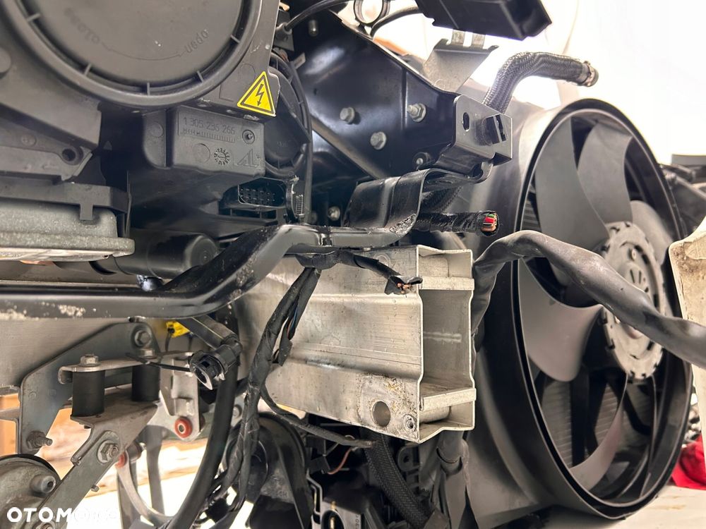 MERCEDES W204 C63 AMG KOMPLET CHŁODNIC WENTYLATOR - 7