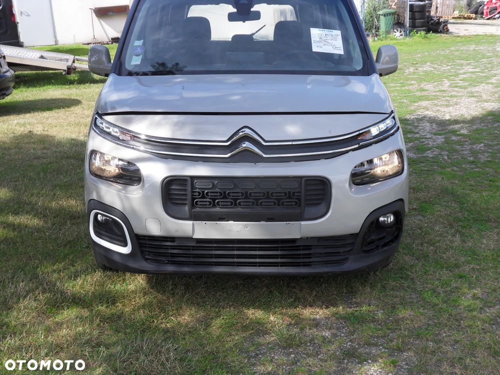 Citroën Berlingo M PureTech 130 EAT8 SHINE - 8