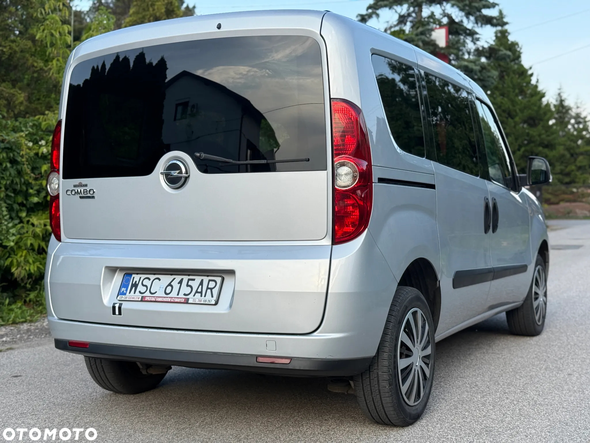 Opel Combo Tour 1.4 Enjoy - 4