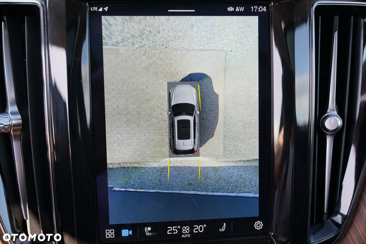 Volvo XC 60 - 13
