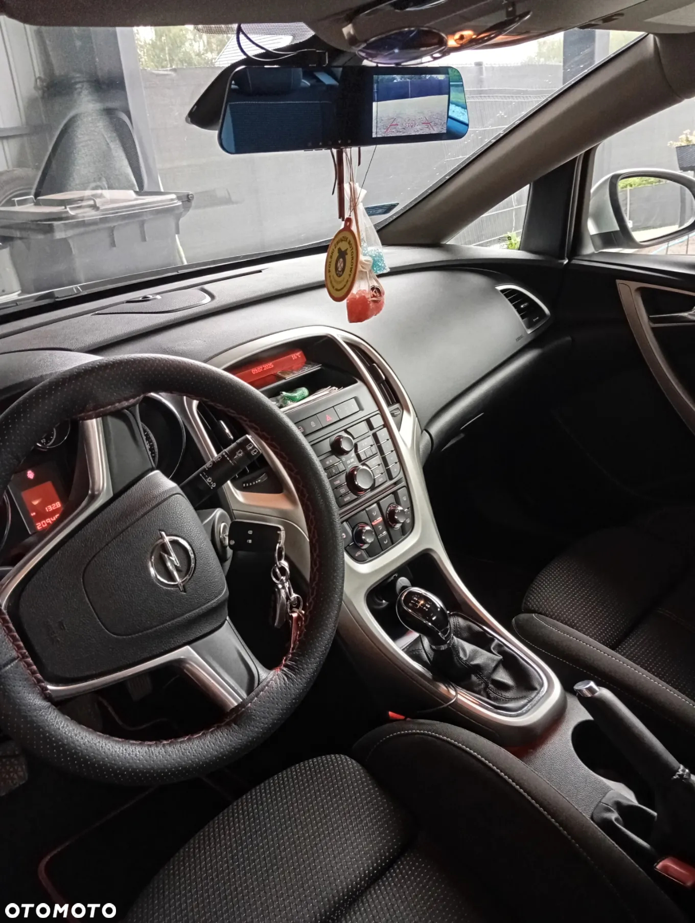 Opel Astra 1.4 Turbo Cosmo - 14