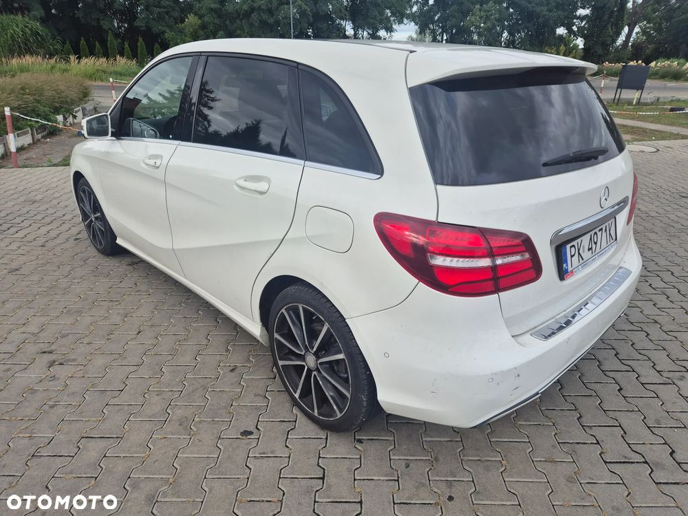 Mercedes-Benz Klasa B 180 (CDI) d 7G-DCT Urban - 5
