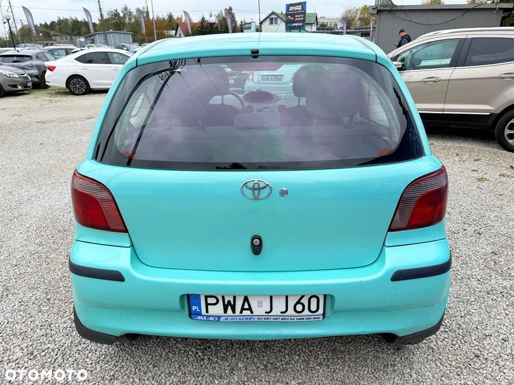 Toyota Yaris 1.0 Base - 7