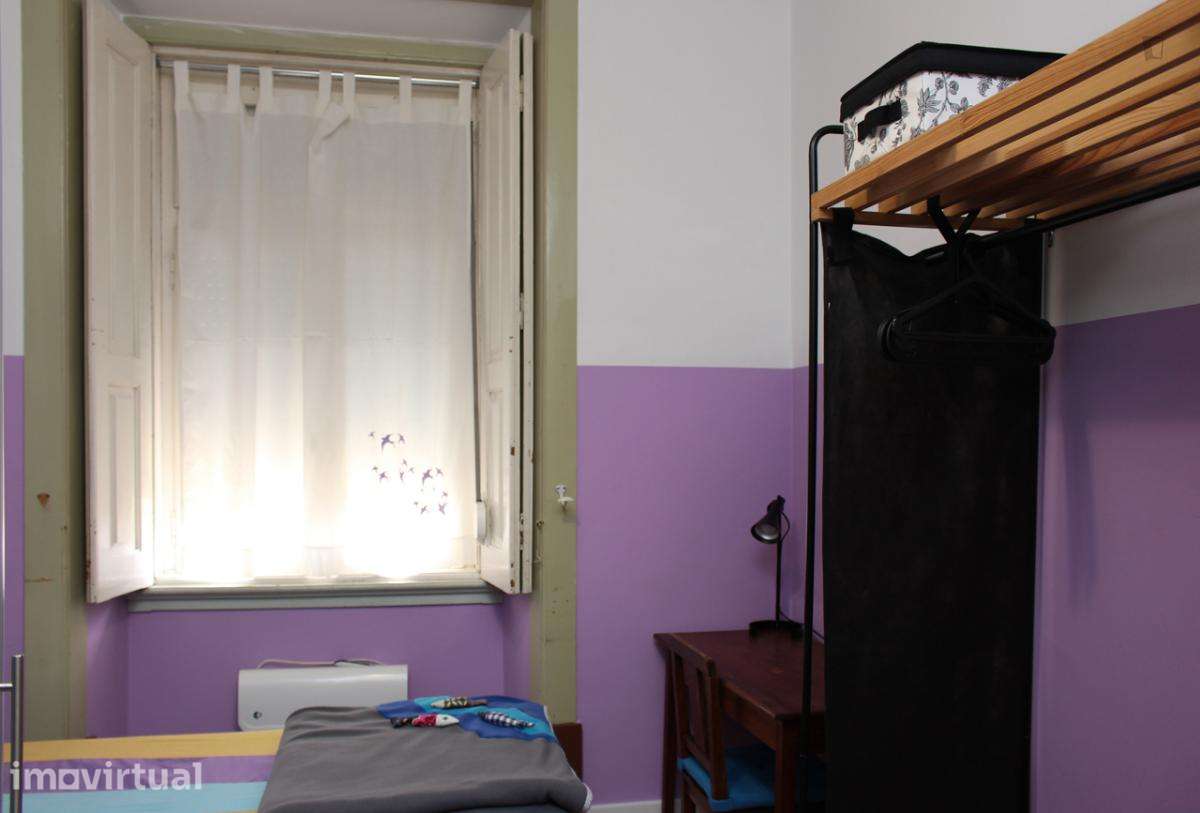 Quarto - localizado em Cidral Coimbra - Grande imagem: 5/33