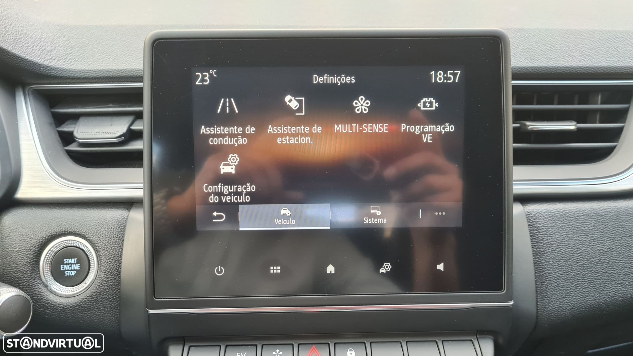 Renault Captur 1.6 E-Tech Plug-In Intens - 29