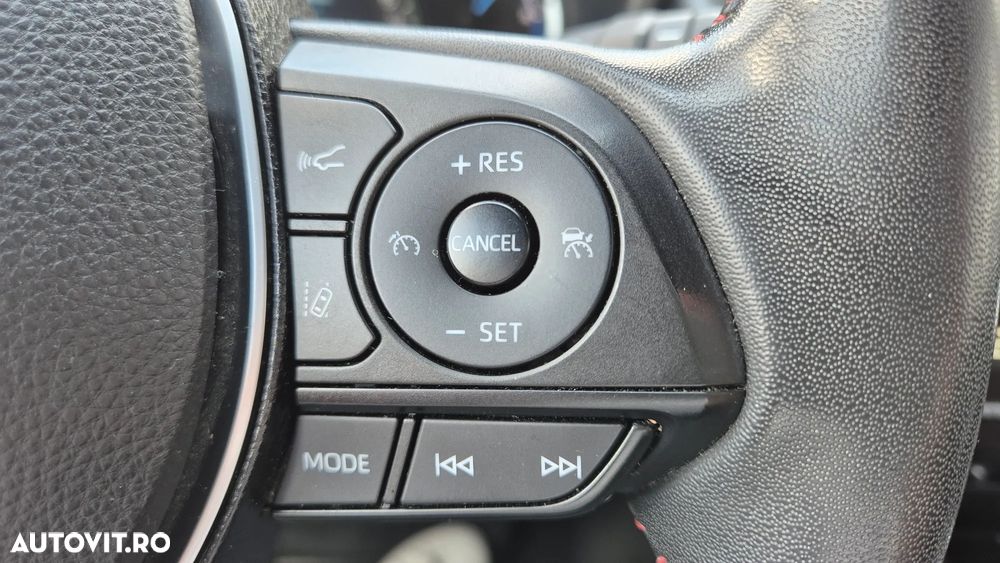 Toyota RAV4 2.5 PHEV VVT-iE 4x4 Style Bi-Tone - 26