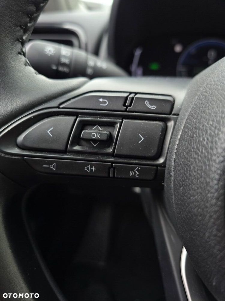 Toyota Yaris Cross Hybrid 1.5 Comfort - 23