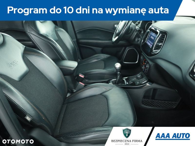 Jeep Compass - 9