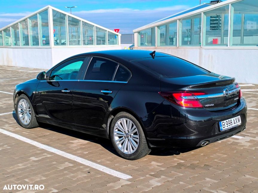 Opel Insignia - 12