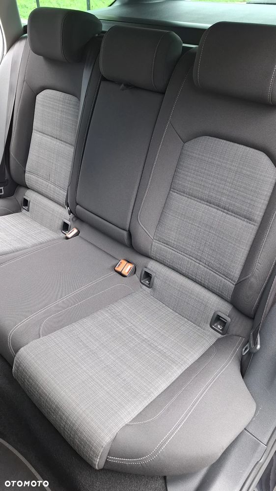 Volkswagen Passat 2.0 TSI Business DSG - 14
