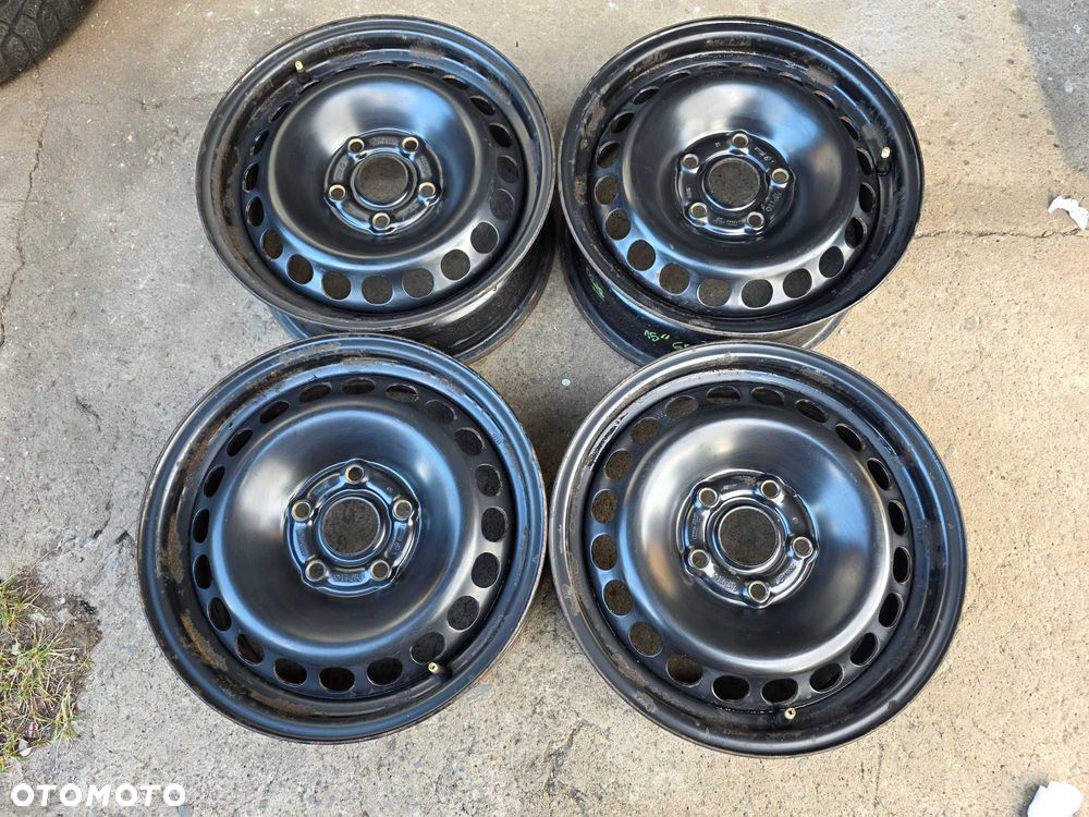 Oryginalne felgi stalowe AUDI A4 B5 15" 5x112x57,1 ET 45 VW Passat