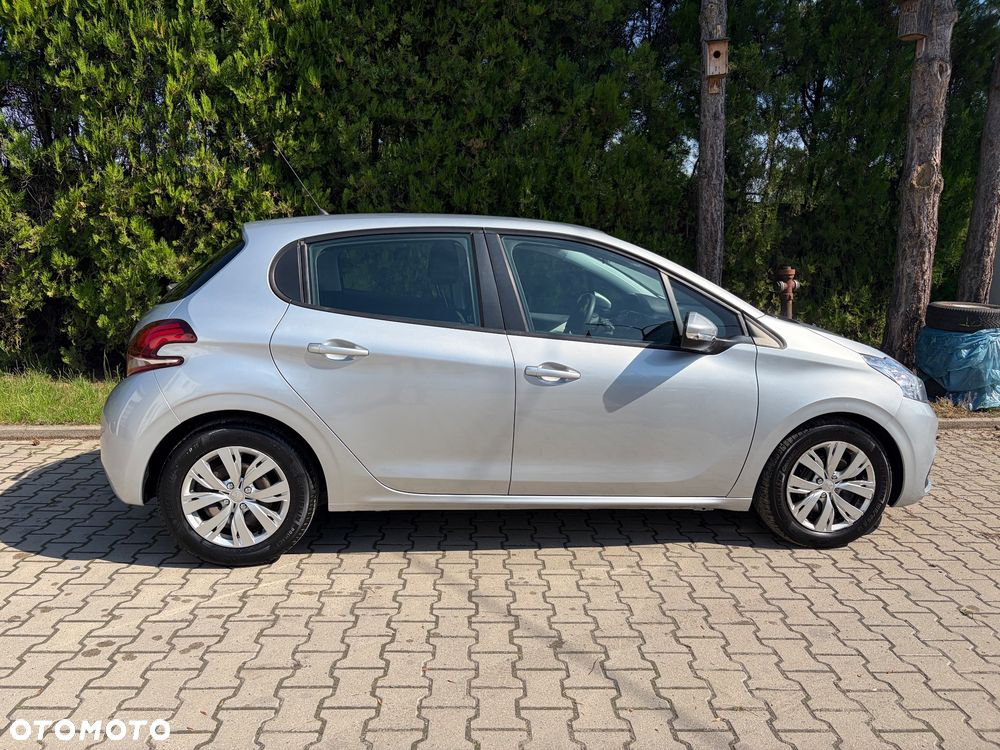 Peugeot 208 PureTech 68 Like - 9
