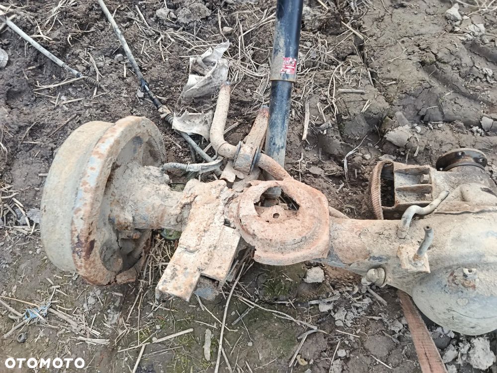 Most tył tylny dyfer Hyundaii Galloper 2.5 na części - 3