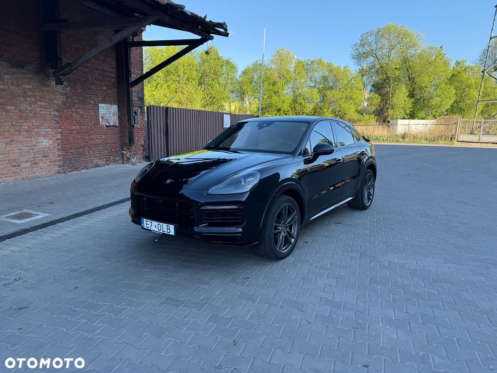 Porsche Cayenne - 4