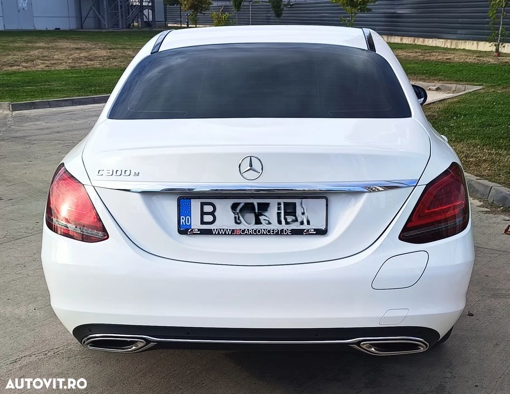 Mercedes-Benz C 300 e PHEV - 5