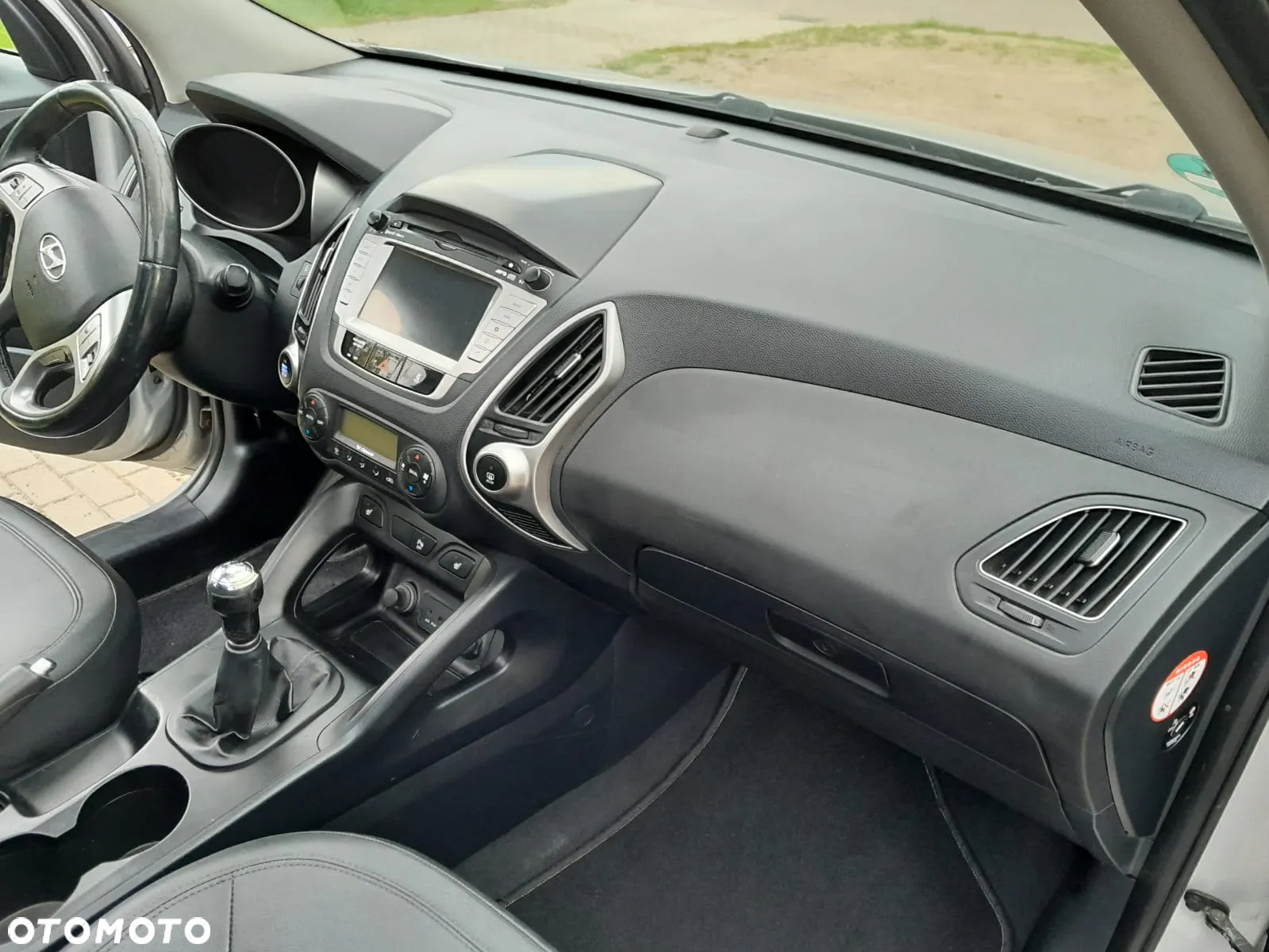 Hyundai ix35 2.0 Premium 2WD - 27