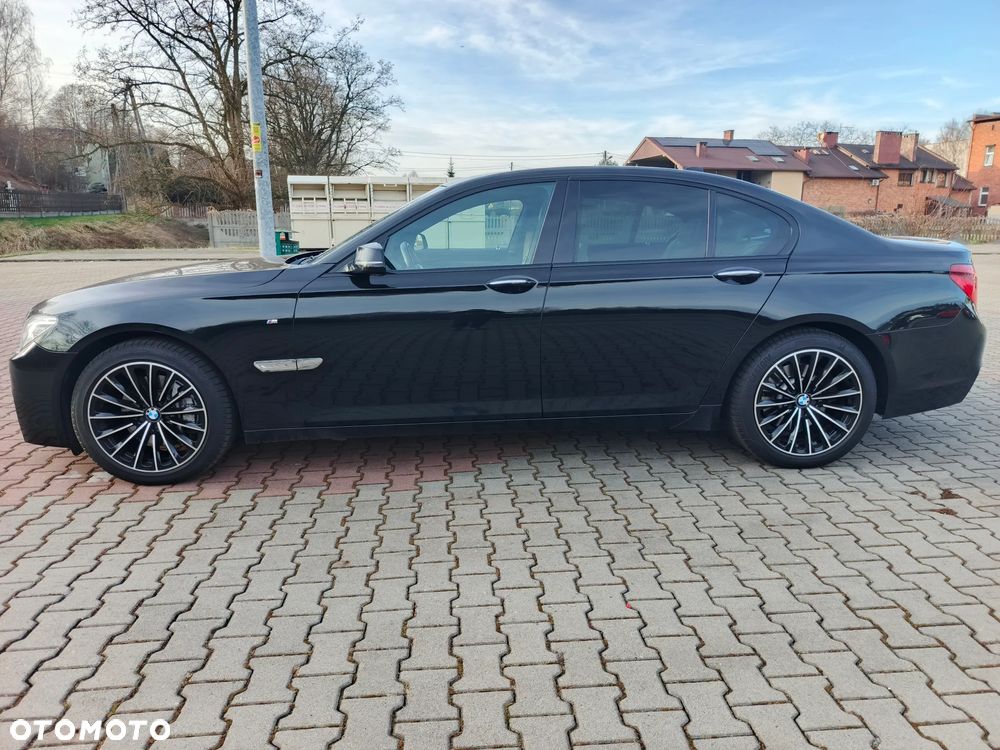 BMW Seria 7 740d xDrive Edition Exclusive - 6
