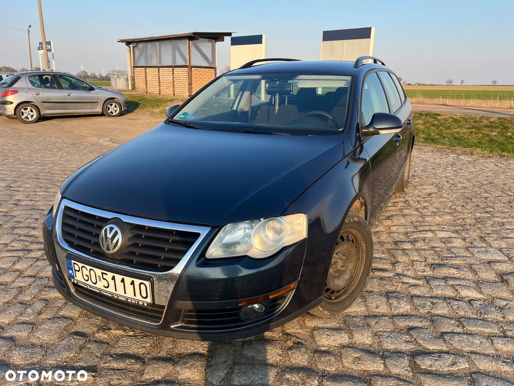 Volkswagen Passat 1.9 TDI Individual - 1