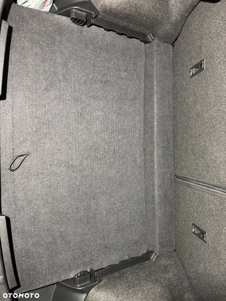 Nissan Qashqai 1.6 DIG-T N-Connecta - 25