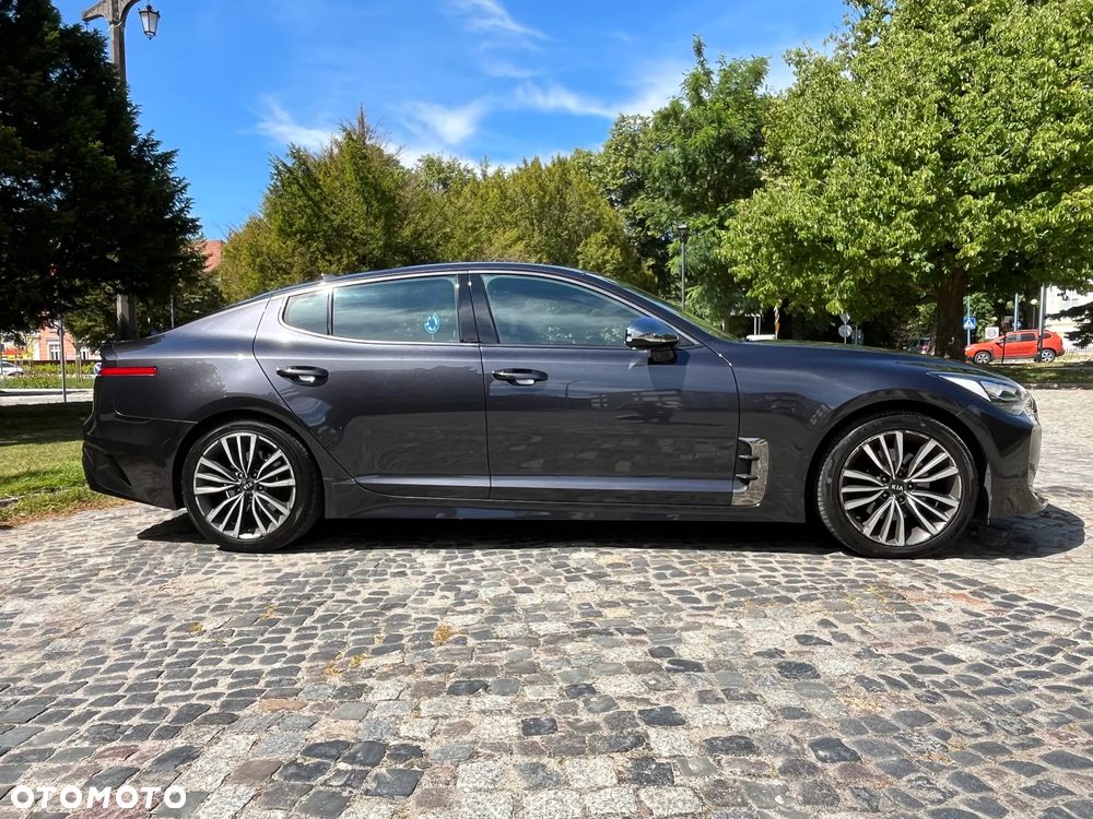 Kia Stinger 2.2 CRDI GT Line AWD - 2