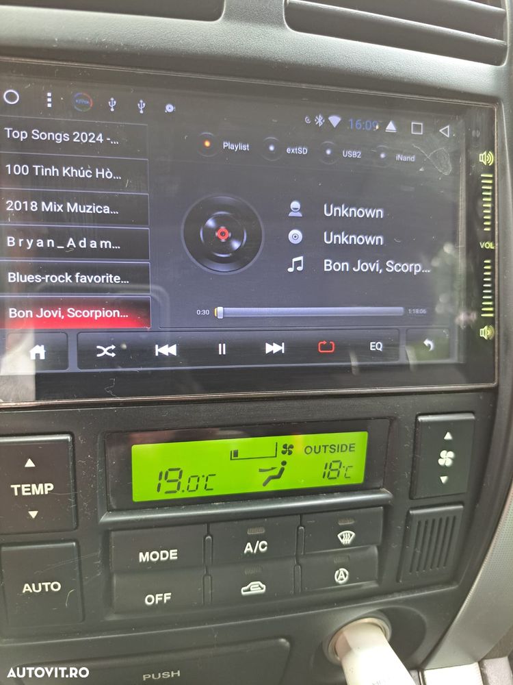 Hyundai Tucson 2.0 DOHC 4WD - 20