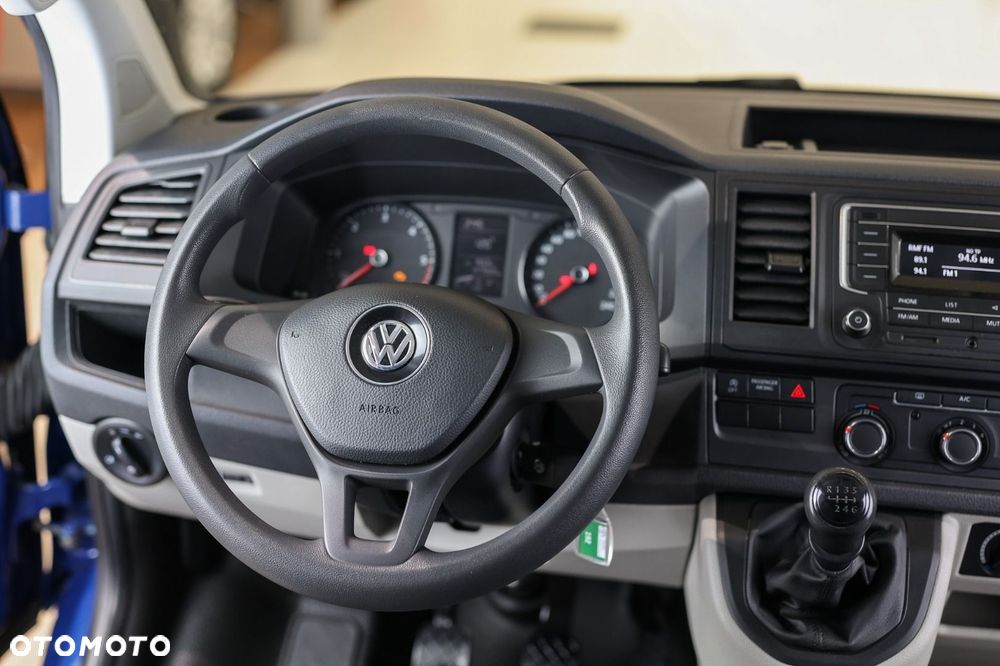 Volkswagen Transporter - 39