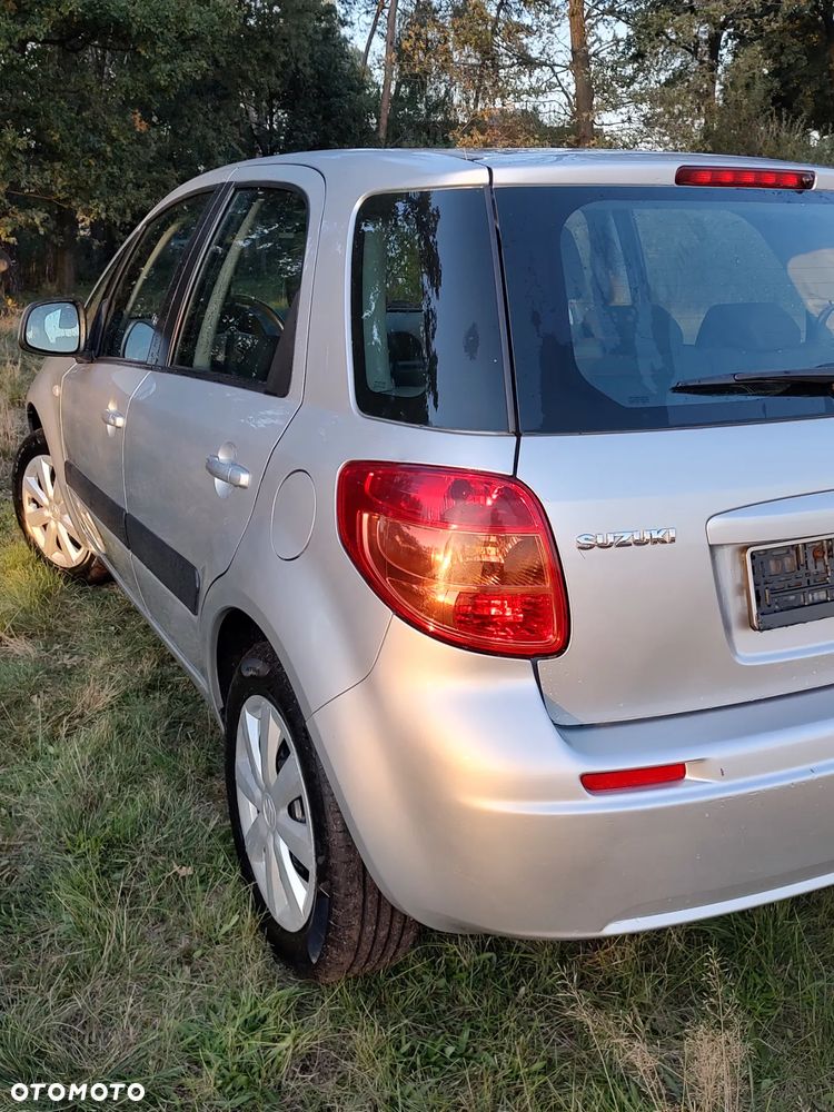 Suzuki SX4 1.5 Comfort - 7