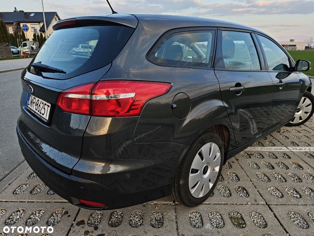 Ford Focus - 4