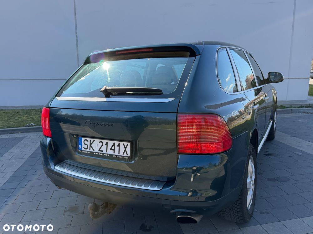 Porsche Cayenne - 13
