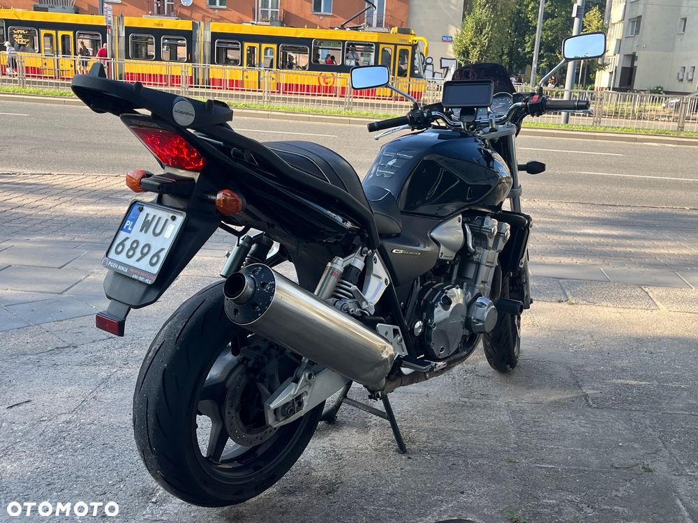 Honda CB - 2