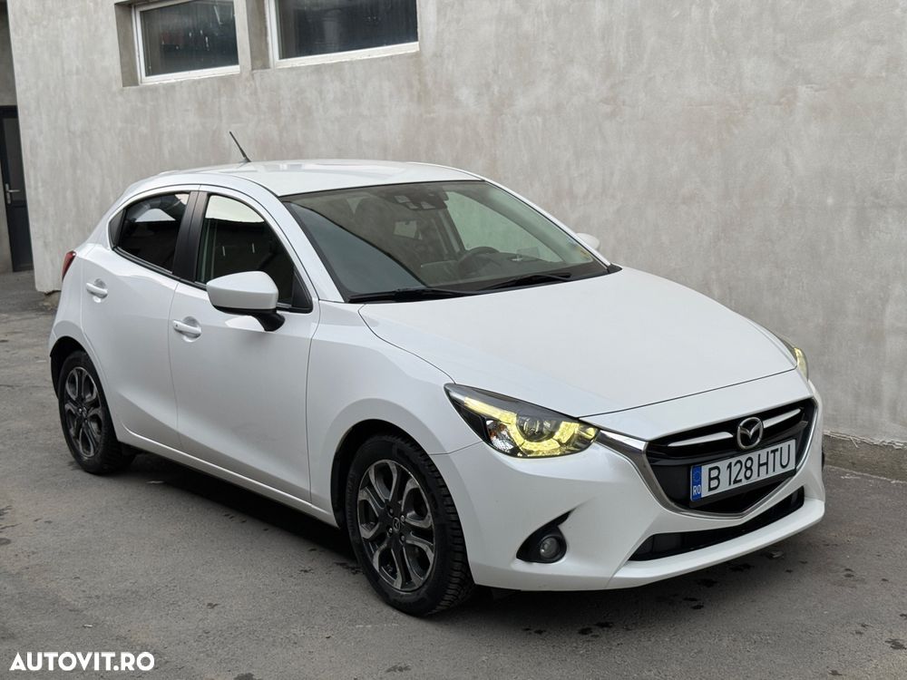 Mazda 2 - 15