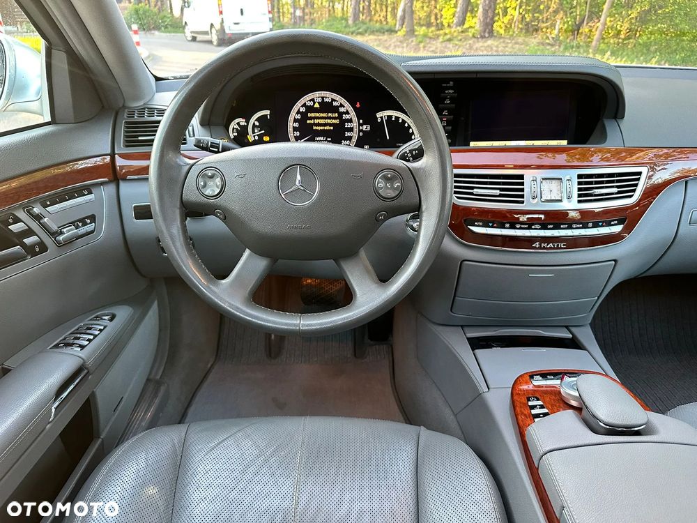 Mercedes-Benz Klasa S - 21