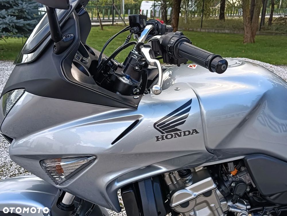 Honda CBF - 9