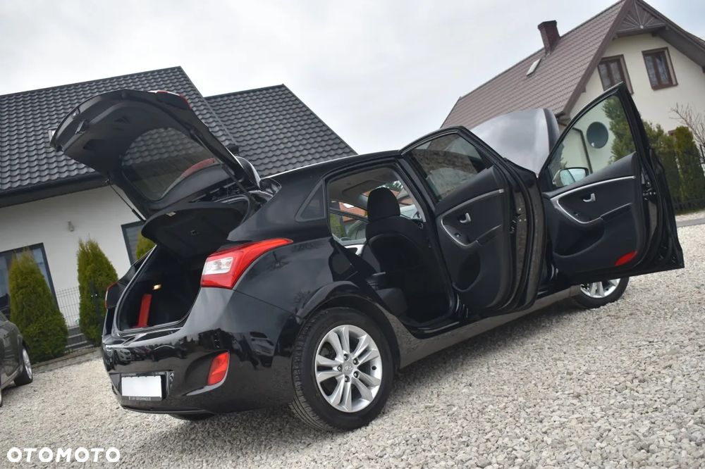 Hyundai i30 1.6 CRDI Trend - 15