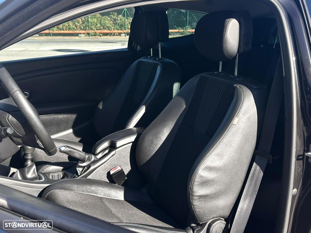 Renault Mégane Coupe 1.5 dCi Dynamique - 11